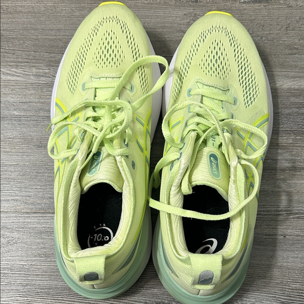 ASICS Kayano 31 Women’s size 9.5
